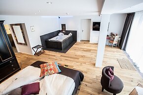 Garni Hotel Frohburg