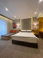 Bella Hotel