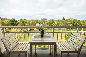 Xanadu Beach Resort