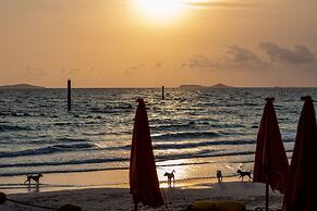 Xanadu Beach Resort