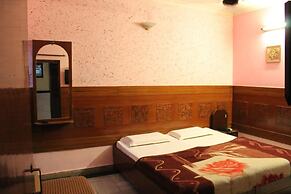 Hotel Ajay International