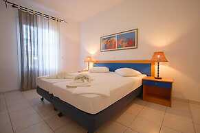 Smaragdi Hotel