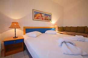 Smaragdi Hotel