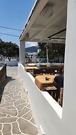 Smaragdi Hotel