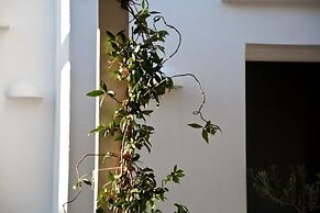 Smaragdi Hotel