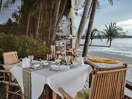 High Season Pool Villa & Spa