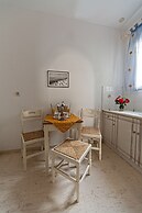 Sellada Apartments