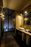 Uvence Arte + Hotel