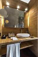 Uvence Arte + Hotel