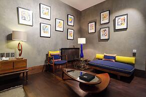 Uvence Arte + Hotel