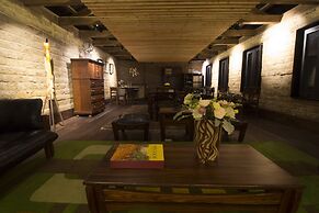 Uvence Arte + Hotel