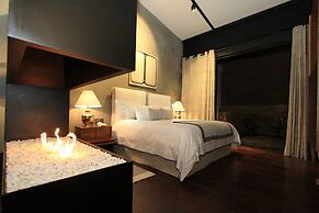 Uvence Arte + Hotel