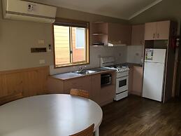 Canberra Carotel Motel