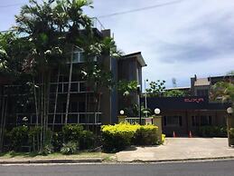 Elixir Hotel and Serviced Apartments