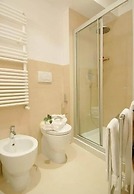 Ara Pacis Inn