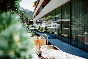 Hotel Arlmont