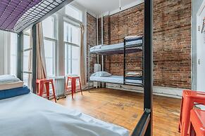 Cambie Hostel Gastown