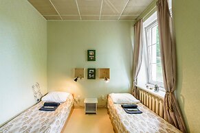 Downtown Forest Hostel & Camping