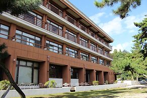 Miyajima Seaside Hotel