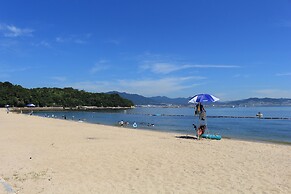 Miyajima Seaside Hotel