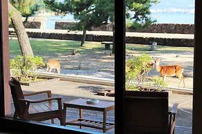 Miyajima Seaside Hotel