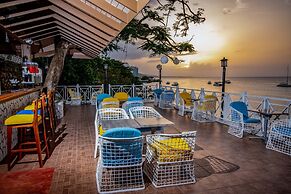 Hibiscus Lodge