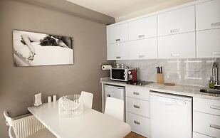 Nuru Ziya Residence