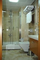Alfa Hotel
