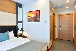 Expoist Hotel