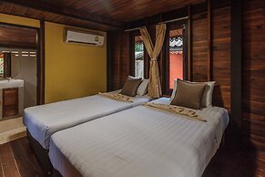 Sabaii Bay Resort