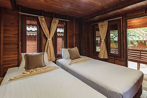 Sabaii Bay Resort