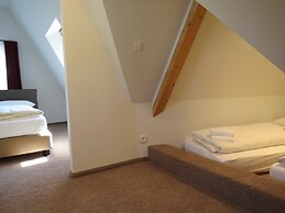 Hotel Neuthor