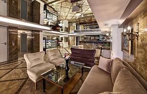 Skalion Hotel