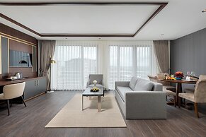 Miracle Istanbul Asia Airport Hotel & Spa