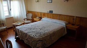 Hotel LARRY