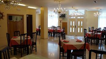 Hotel LARRY