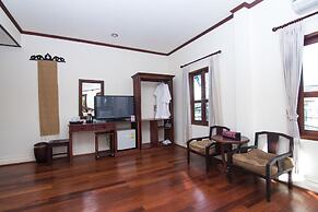 Luang Prabang Legend Hotel