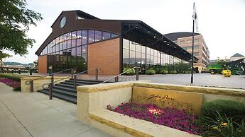 Holiday Inn Express Moline - Quad Cities Area by IHG
