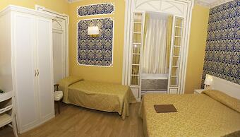 DG Prestige Room