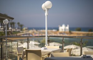 Myroandrou Beach Apartments