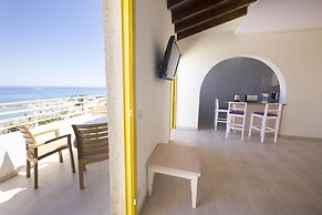 Myroandrou Beach Apartments