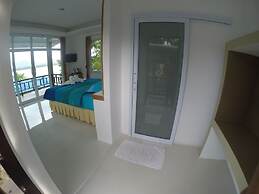 Moon Beach Resort