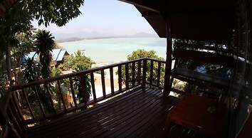 Moon Beach Resort