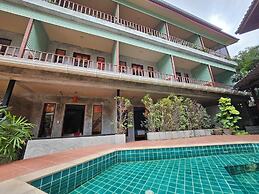 Araya Boutique Hotel