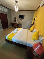 Araya Boutique Hotel