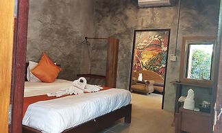 Araya Boutique Hotel