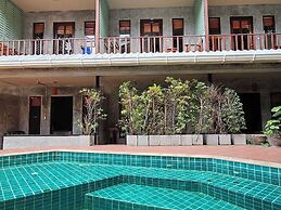 Araya Boutique Hotel