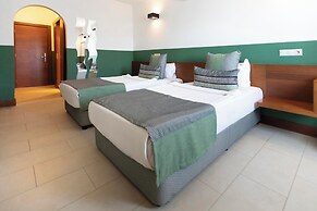 Magna Manastir Hotel