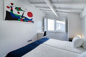 Olala Fine Arts Studios