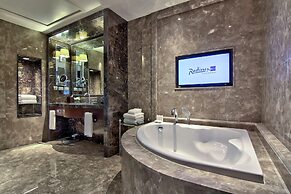 Radisson Blu Plaza Bangkok